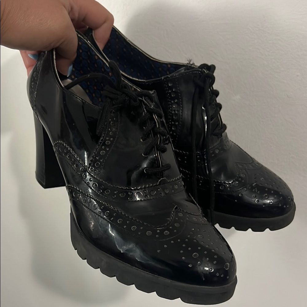 Used Dexflex Comfort Black Chunky Heels with Brogue Detailing
